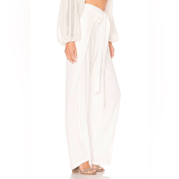 Jen’s Pirate Booty White Wedding Pant - Picture 3 of 11